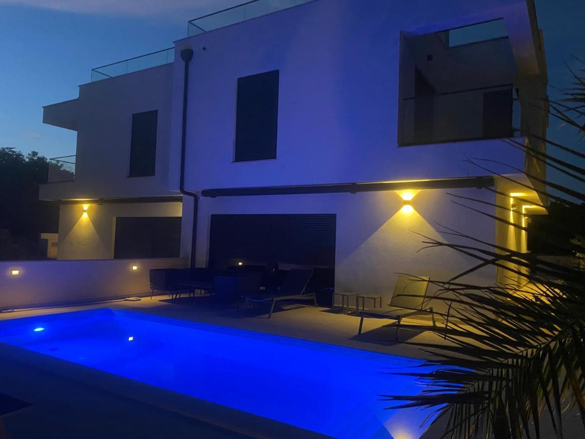 Villa Lujo Porec Funtana Bagian luar foto