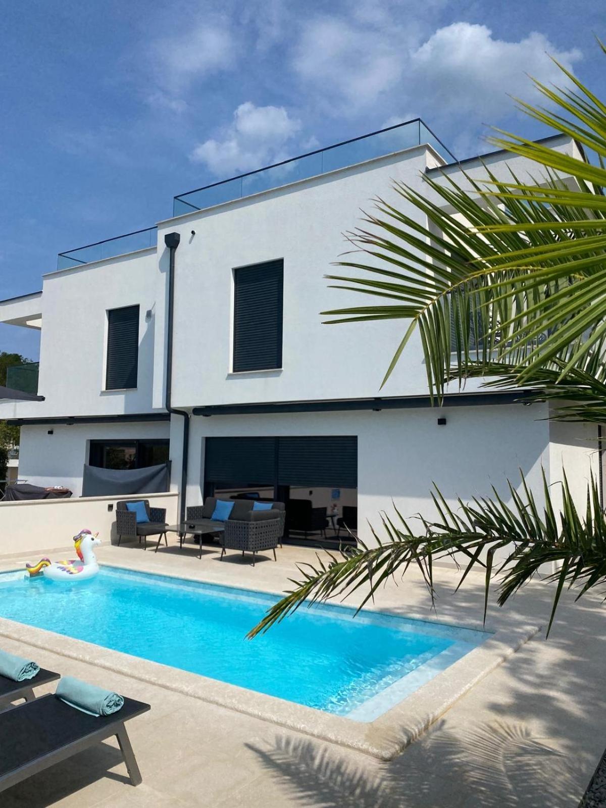 Villa Lujo Porec Funtana Bagian luar foto